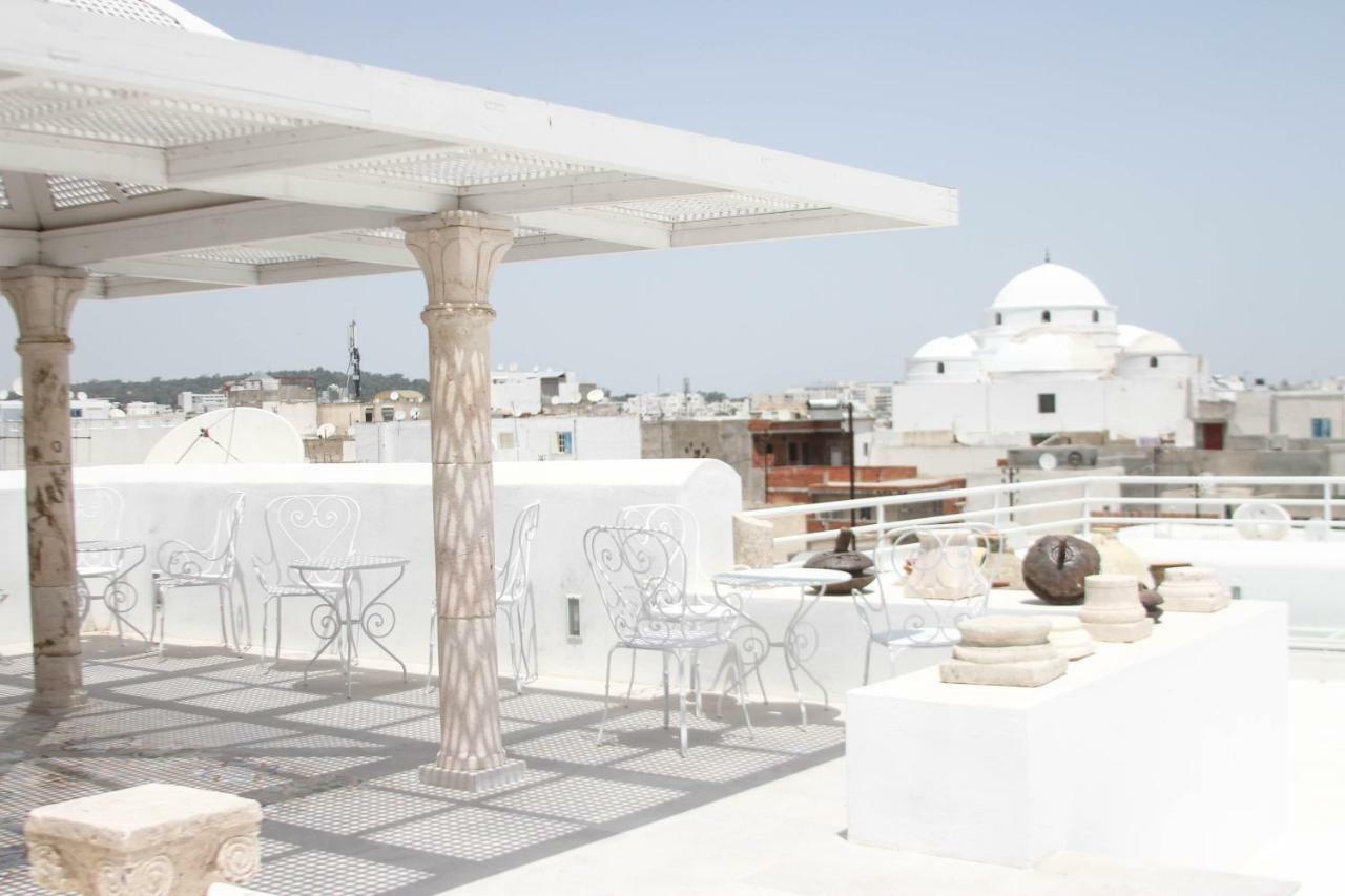 Bed and Breakfast Dar Ben Gacem Kahia Тунис Экстерьер фото